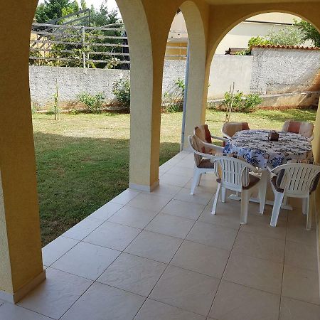 Apartment Barba Ližnjan Zewnętrze zdjęcie