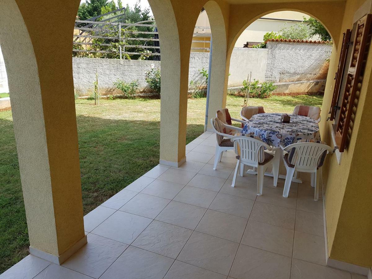 Apartment Barba Ližnjan Zewnętrze zdjęcie